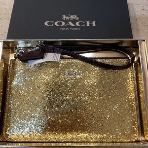 NWT Coach Gold Glitter Wristlet